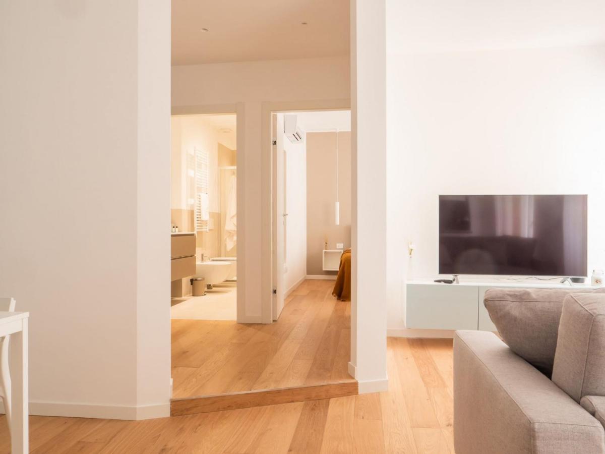 The Best Rent - Modern Apartment Near Corso Buenos Aires Milaan Buitenkant foto
